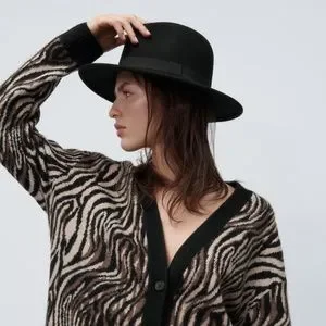 Zara | Accessories | Nwt Zara Felt Hatblack | Poshmark